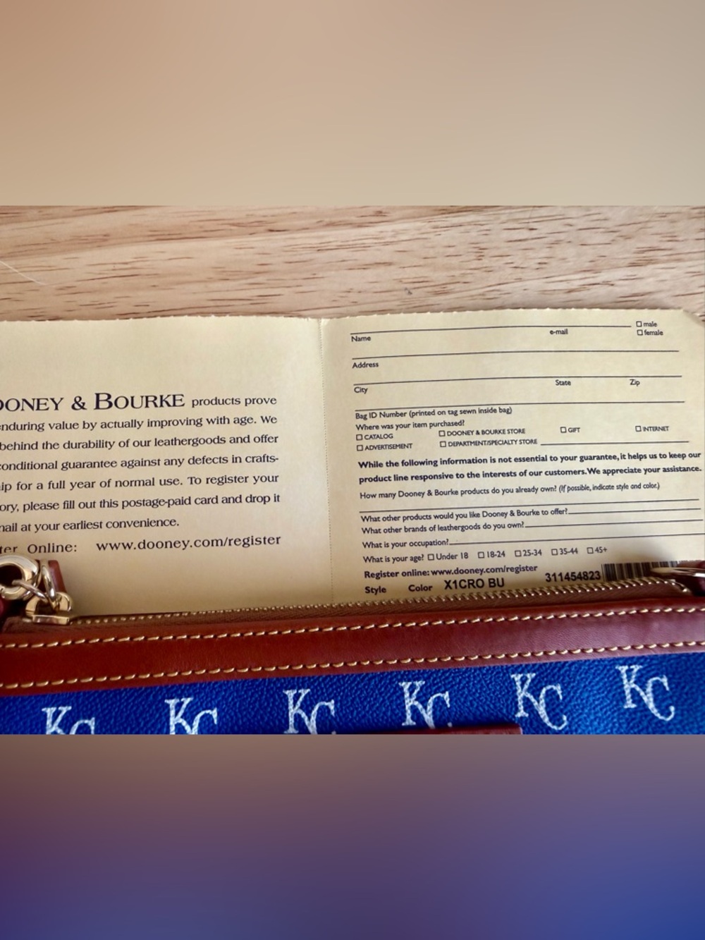 ⚾💙 Dooney & Bourke KC Royals World Series Wristlet 💙⚾ - Picture 7 of 8